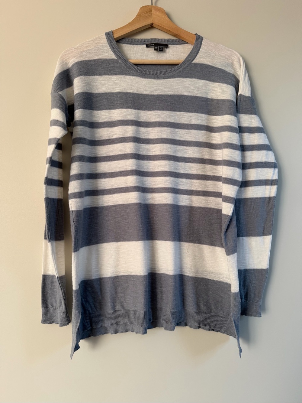 100% Cotton Vince Striped Lightweight Sweater in Gray and White Size XS
